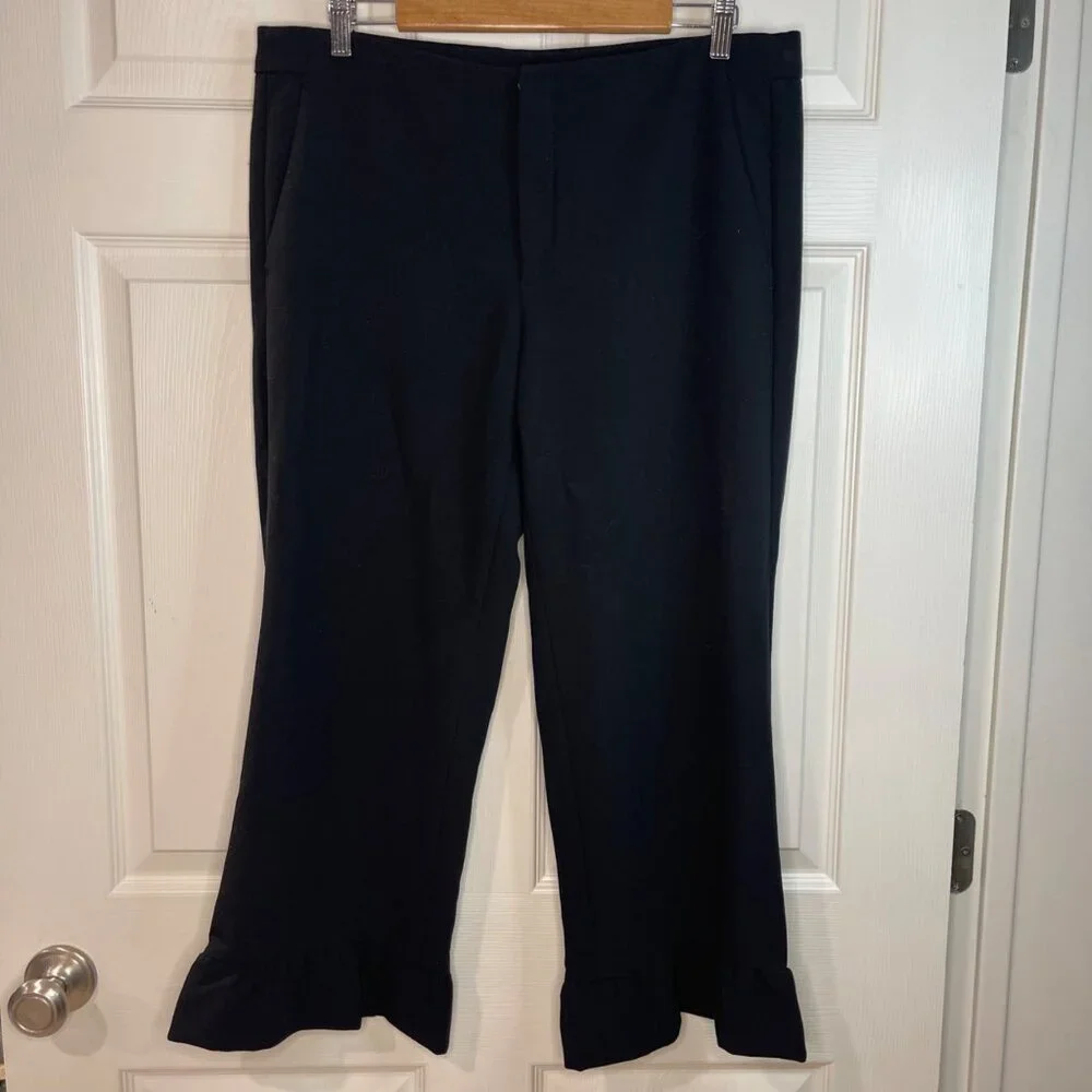 Banana Republic Logan Crop Dress Pants Women's Size 12 Black Ruffle Hems Viscose
